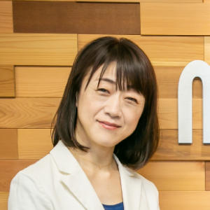 阿南由美氏