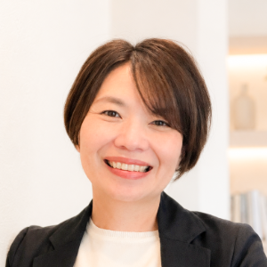 三島杏奈氏